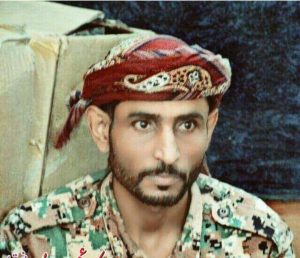 قطع طريق عدن وابين للمطالبة بالافراج عن القائد ابو قحطان