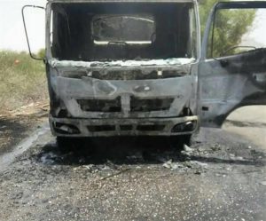 أبين: القاعدة يحرق صهريج ماء تابع للواء 115