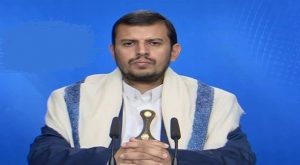 الحوثي : يكشف عن صواريخ وطائرات جديدة ويتوعد كل الأهداف السعودية والإماراتية
