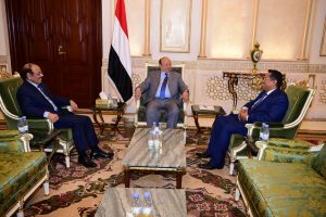 بعد تقاسم حكومة هادي وحزب الاصلاح مناصب الدولة.. مطالب شعبية باقالة التالية اسمائهم .