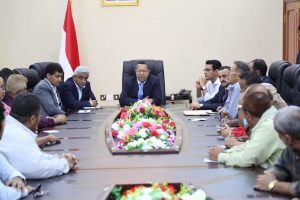 المستعمر الإماراتي في عدن يمنع حكومة هادي من الاحتفال بعيد الإستقلال
