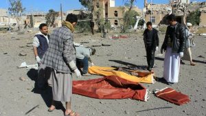 مقتل عشرات الاسرى بغارات جوية القاها طيران التحالف على مكان احتجازهم بصنعاء (صور)
