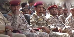 الحوثي ينفي مقتل قائد المنطقة العسكرية الخامسة المواليه له في معركة الخوخة  