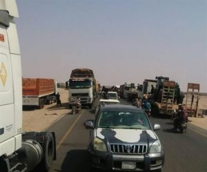 أبين: جنود يقطعون الخط الدولي في أحور