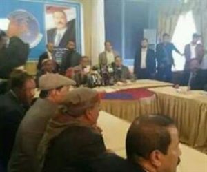 المؤتمر الشعبي العام في الشمال يفاجئ التحالف وهادي ويعلن أستمرار شراكته مع الحوثيين .