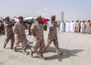 الإمارات تنعي مقتل عريف أول ولاتكترث لمقتل عشرات القادة الجنوبيين .