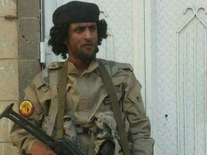 مقتل قائد عسكري في قوات الحزام الأمني برصاص الشرعية
