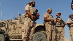 قوات إماراتية ضخمة تتجه صوب مطار عدن