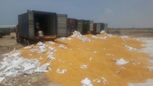 الإمارات تنتقم من تجار اليمن وتحول ميناء عدن إلى معتقل لبضائع التجار