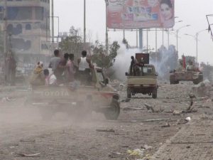 عدن: إشتباكات عنيفة بين قبائل الصبيحة ولواء المحظار .