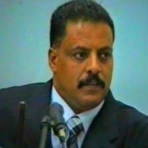 الدكتور المحبشي يغادر عدن بعد تعرضه تهديد بالتصفية الجسدية من جهات مجهولة