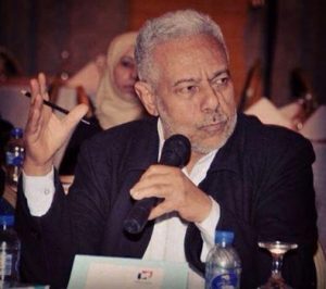 قيادي ناصري يدعو حكومة هادي بوقف العبث والفساد ويطالب بحكومة مصغرة