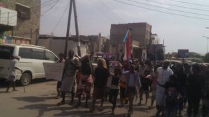 أبين .. مظاهرة شعبية حاشدة تطالب برحيل التحالف من الجنوب
