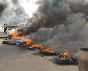 السخط الشعبي يتعاظم ضد التحالف وحكومة هادي في الجنوب