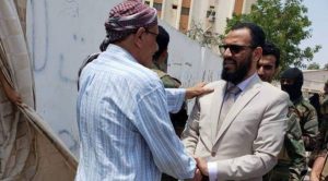 عدن .. أسرة دنبع تجدد مطالبها بتسليم القتله أثناء زيارة بن بريك