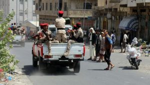 مواجهات عنيفة في تعز بعد اغتيال قائد عسكري بارز تابع لحكومة هادي