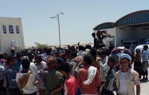 شبوة .. النخبة الشبوانية تعتدي على أبناء رضوم وتمنعهم من التظاهر في بلحاف