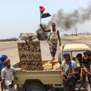 تعزيزات عسكرية إماراتية إلى عدن: اتفاق جدّة لا يُبصر النور