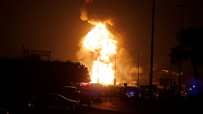 مسؤول في الشرعية بشبوه يتهم الإمارات بالوقوف وراء تفجير أنابيب النفط