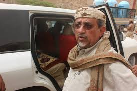 الشيخ صالح بن فريد يطالب الإنتقالي بإطلاق سراح المعتقلين من أبناء  أبين وشبوة