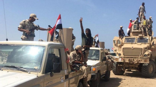 قوات موالية لهادي تثير استنفار الانتقالي في أبين وتواصل طريقها نحو عدن