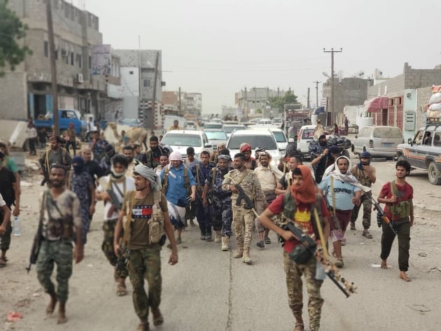 فوضى أمنية واشتبكات مسلحة في عدد من أحياء عدن