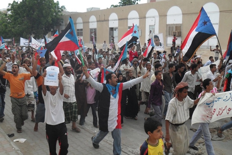 هل تعيد احتجاجات العسكريين في عدن الحراك الجنوبي من جديد؟