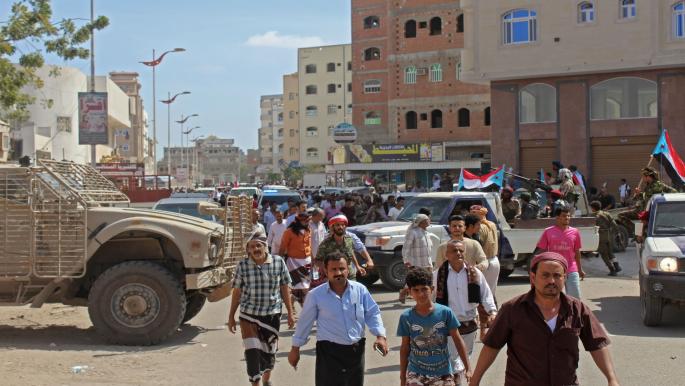 عدن .. شاب ينجو من محاولة اختطاف من قبل مسلحين بالشيخ عثمان