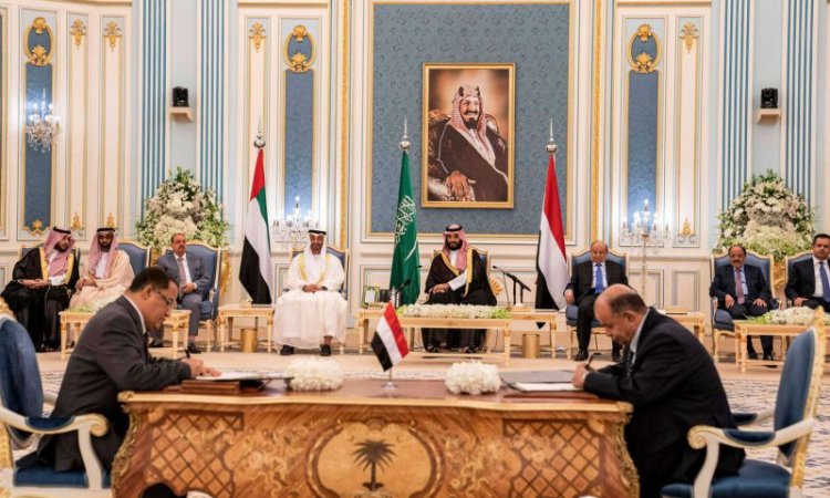 توزيع جديد للحقائب الوزارية بحكومة “اتفاق الرياض”وانقسام بالمؤتمر