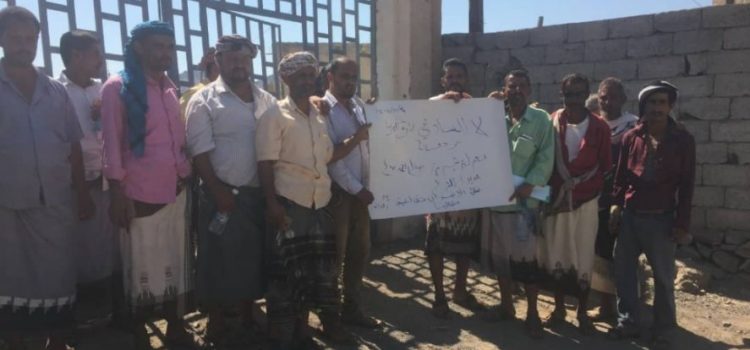 لحج: عمال الكهرباء بردفان يتهمون مسؤولي الانتقالي بالفساد