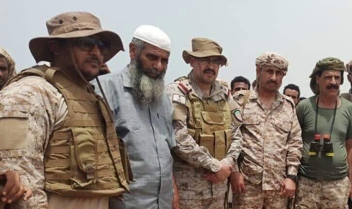 هجوم جديد يستهدف مقر قيادة قوات هادي واللجنة السعودية في أبين