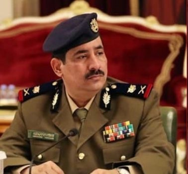 قوة تابعة للإنتقالي تحاصر وزير داخلية هادي في منزل بعدن