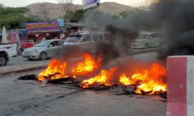 الحراك الثوري يهدد بثورة شعبية من حضرموت تقتلع التحالف والإنتقالي وحكومة هادي