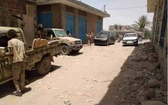 أبين .. قتلى بهجوم مسلح على نقطة أمنية تابعة لقوات هادي في لودر