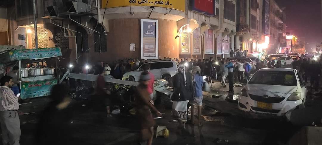 التحالف يتورط بتهديد الهدنة بخرق أجواء صنعاء بطائرة مقاتلة (درون) أدى سقوطها لسقوط ضحايا