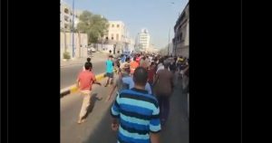 فيديو: انطلاق مظاهرة شعبية في كريتر بعدن
