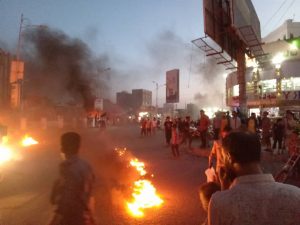 الحراك الثوري يعلن مباركته الإحتجاجات والتظاهرات في عدن ولحج وأبين ويدعو للتصعيد