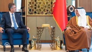 وزير الخارجية الإسرائيلي في البحرين لإلزام البحرينيين شراء البضائع الإسرائيلية