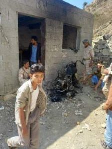 مجهولون يستهدفون منزل قاضٍ في أبين