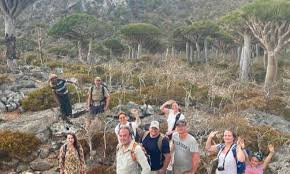 وصول دفعة جديدة من السياح الاسرائيلين إلى جزيرة سقطرى