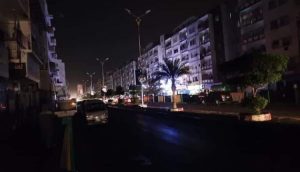 فشل حكومة بن مبارك في عدن يتجلى في انهيار قطاع الكهرباء وغياب الحلول لمعاناة المواطنين