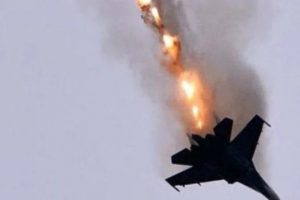 أمريكا تعترف.. سقوط طائرة حربية بسبب هجمات الحوثيين